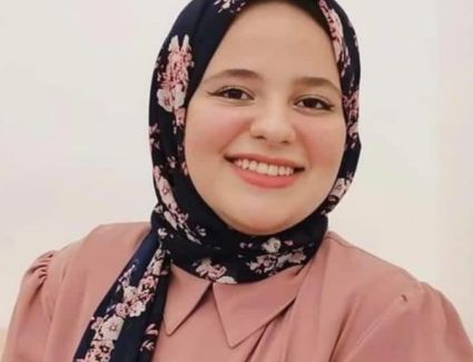  تهنئة للباحثة رقيه مصطفى زهران 