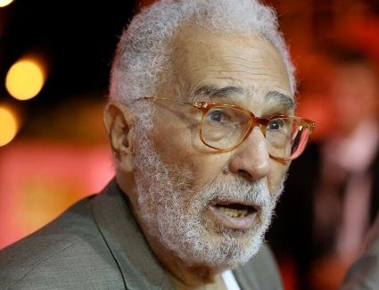 نهال عنبر تكشف أخر التطورات الصحية ل عبدالرحمن أبو زهرة.. اعرف التفاصيل