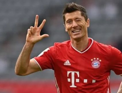 ليفاندوفسكي يقود هجوم بايرن ميونخ اليوم في دوري الأبطال 