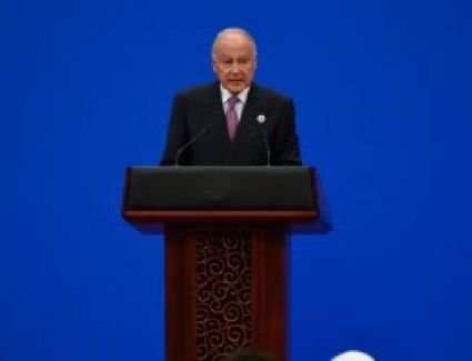 أبو الغيط يصل دبى للمشاركة فى القمة العالمية للحكومات وبعض الفعاليات المصاحبة