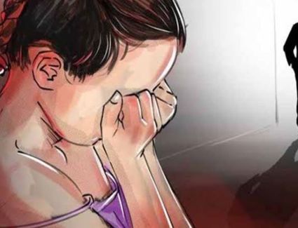 والدة طفل العجوزة: شقيق حارس العقار هتك عرض ابني وأصابه بنزيف