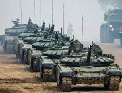 مستشار الرئاسة الأوكرانية: "من حق" كييف ضرب أهداف عسكرية روسية