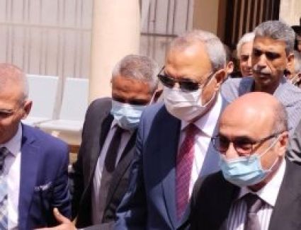 وزير العدل: يوم تاريخي للشهر العقارى ببدء العمل بقانون تسجيل الشقق والعقارات