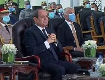 الرئيس السيسي: الدولة تحرص على حصة مصر من المياه رغم النمو السكانى