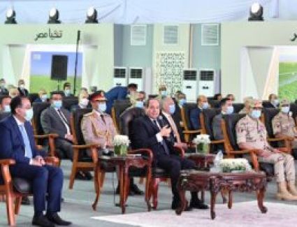 الرئيس السيسى للإعلاميين: الهدف من الحوار الوطنى إننا نسمع بعض