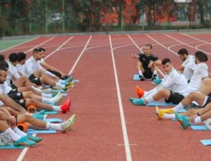 وصول بعثة منتخب مصر إلى القاهرة