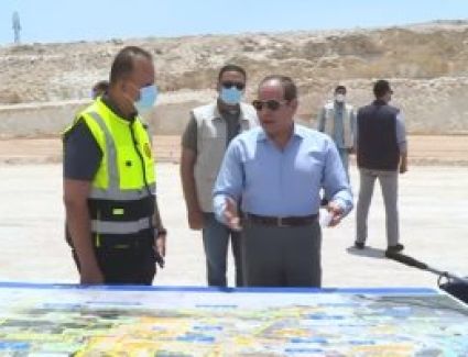 الرئيس السيسى: العمل على تطوير الحركة بالقاهرة يتم وفق خطة متكاملة