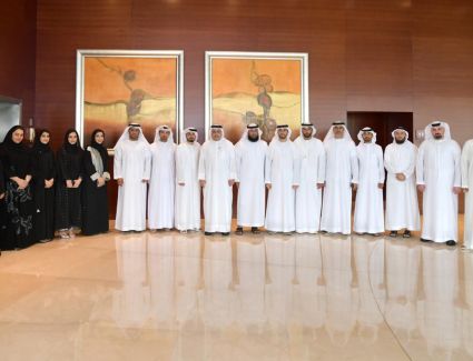     متوفر في App Store متوفر في Google Play huawei "زايد للإسكان" يعلن عن 500 قرار سكني شهرياً بقيمة 400 مليون درهم