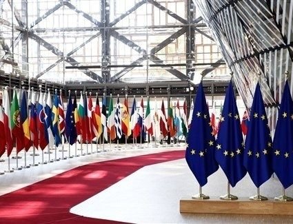 40 قائداً أوروبياً يناقشون حرب أوكرانيا وأزمة الطاقة