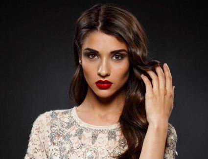 خلطة حناء للشعر الجاف والمتقصف