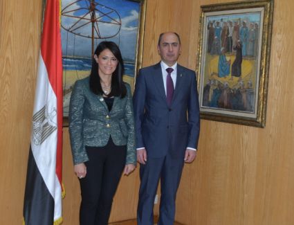 وزيرة السياحة تلتقى السفير الأوكرانى لبحث سبل التعاون فى مجال السياحة