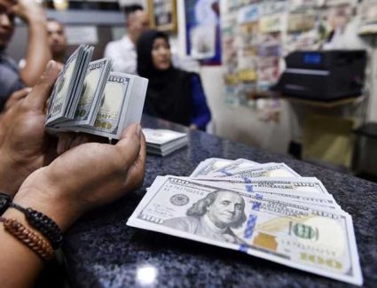 مختصون: تحريك سعر الصرف لا يكفي للقضاء على السوق غير المنتظم للعملة