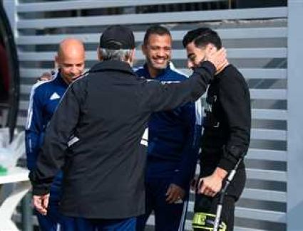 «مستنيين رجوعك يا موفاسا».. كولر يحفّز أكرم توفيق (صور)