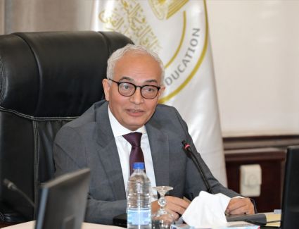 رسميًا.. وزير التعليم يُعلن عدد أسئلة امتحانات الثانوية العامة بعد تخفيضها عقب الانتهاء من وضعها