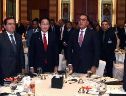 رئيسا الوزراء المصري والياباني يترأسان مُنتدى رجال الأعمال بالبلدين
