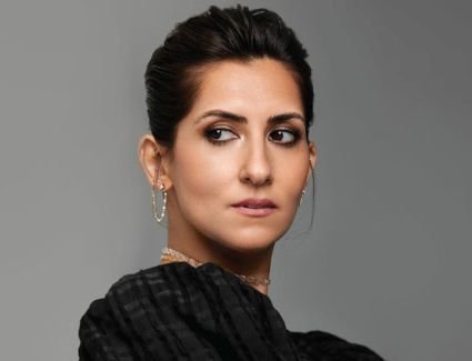 المصممة نور شمّا: أسعى إلى صياغة مجوهرات متقنة ولا تجذبني الصيحات المكررة