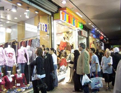 بتخفيضات تصل لـ 70%.. الغرف التجارية تعلن موعد بدء الأوكازيون الصيفي