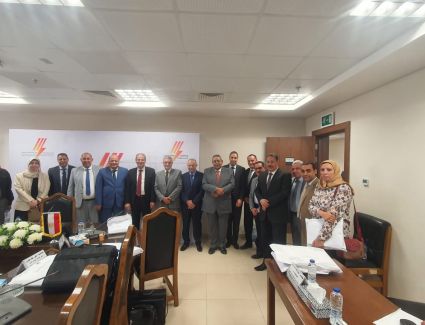 عمومية كهرباء جنوب القاهرة تشيد بأداء العاملين.. 