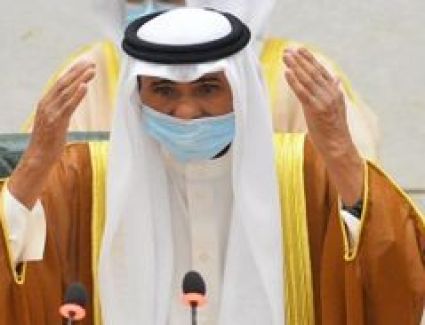 «قائد حكيم ومتواضع».. أمير الكويت الراحل بعيون سياسيين خليجيين