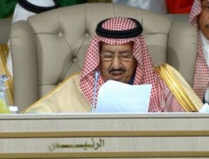 ا لعاهل السعودى بالقمة العربية:الرفض  القاطع لأى إجراءات من شأنها المساس بسيادة سوريا على الجولان