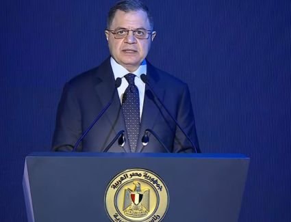 وزارة الداخلية تكرم عددًا من أسماء الشهداء والمصابين والمتميزين من رجال الشرطة