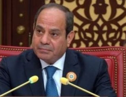 دبلوماسيون: كلمة الرئيس السيسى بالقمة العربية وضعت العالم أمام خيارين إما السلام أو الفوضى