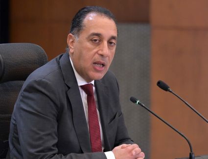 مدبولي يوجه بتشكيل مجموعة عمل من الوزارات والجهات المعنية لسرعة تفعيل منصة عقارية للأجانب