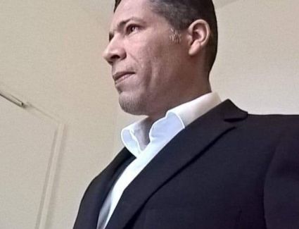  من مختارات الشاعر الغنائى محمد شرف الدين :جاني حبيبي 