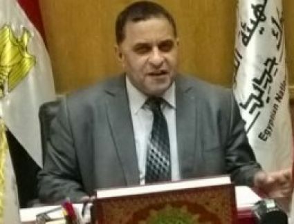 اقتحام جرار زراعى بمقطورة بدون لوحات معدنية، مزلقان تفهنا العزب المطور بالكم ١٦.٦٠٠ بخط بنها ميت غمر.