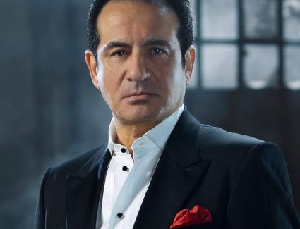 	ذكريات لا تُنسى.. محمد ثروت يروي كيف غيّر عبد الوهاب مسار حياته